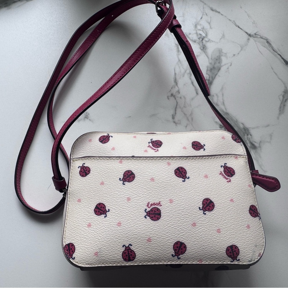 Coach Ladybug 🐞 Crossbody Camera Bag - Picture 8 of 8